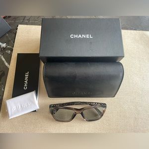 CHANEL Rectangle Sunglasses